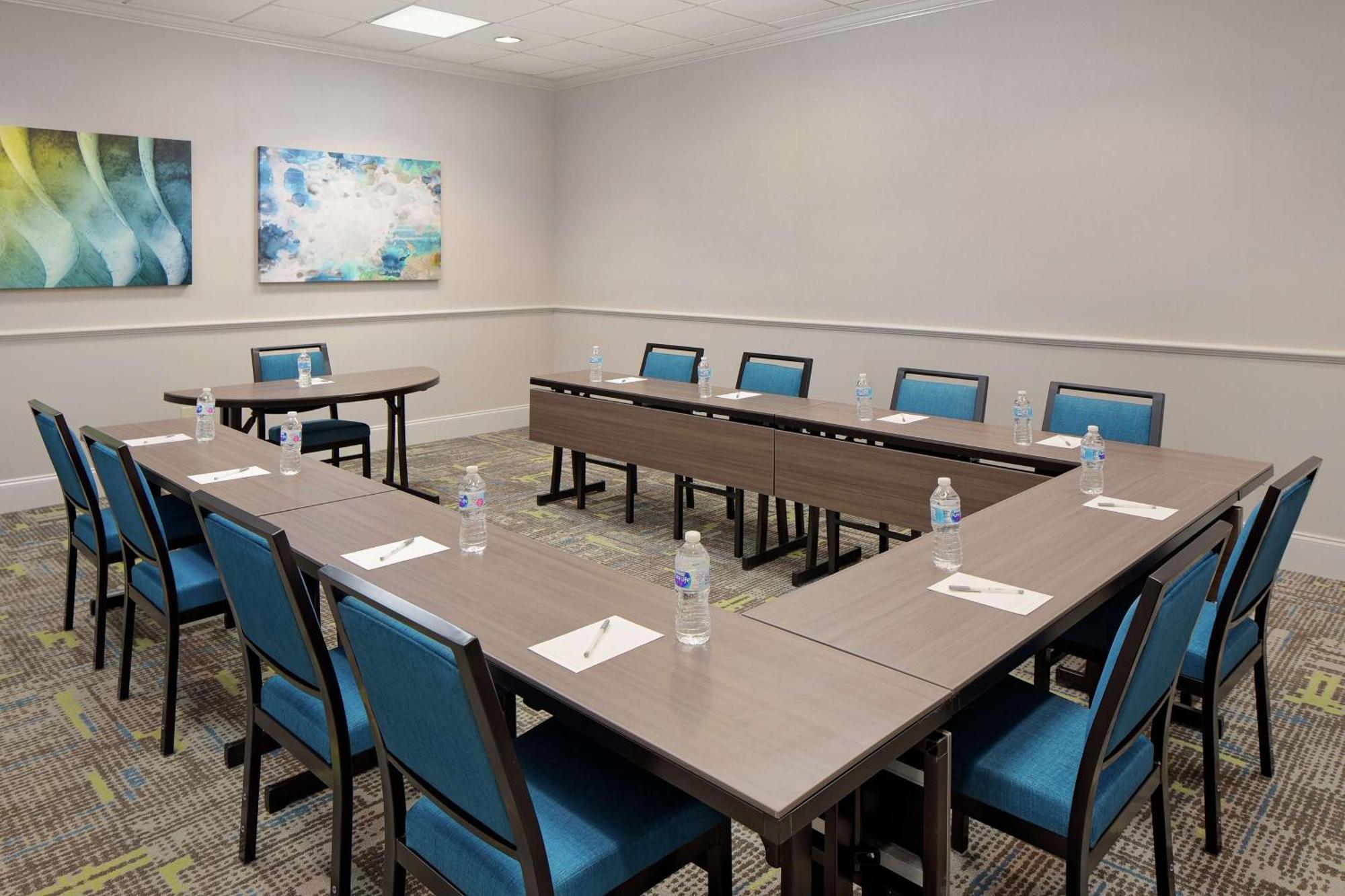 Hampton Inn Louisville Downtown Экстерьер фото