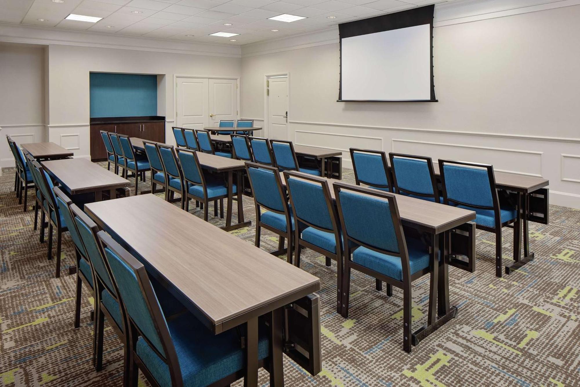 Hampton Inn Louisville Downtown Экстерьер фото