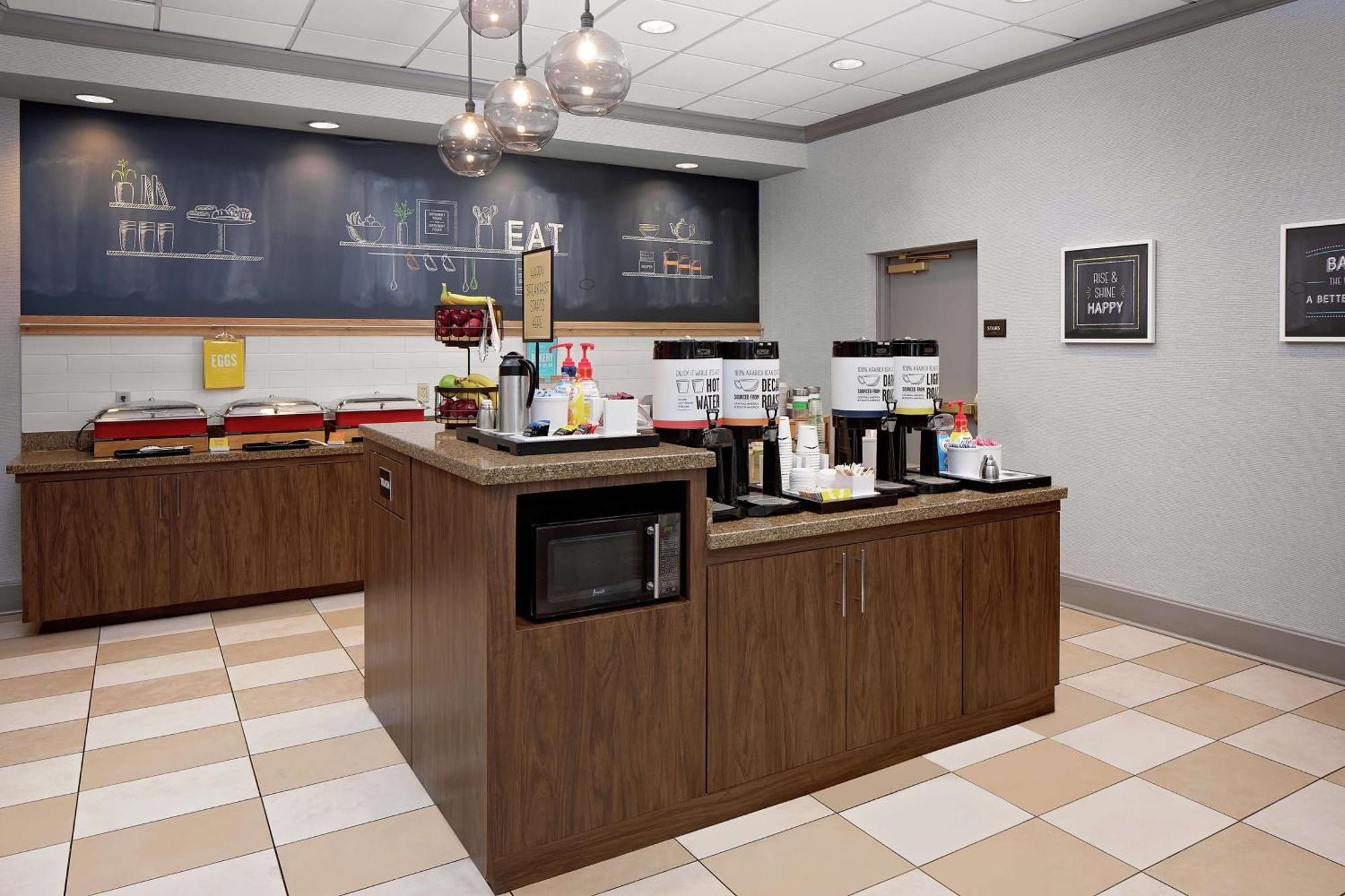 Hampton Inn Louisville Downtown Экстерьер фото