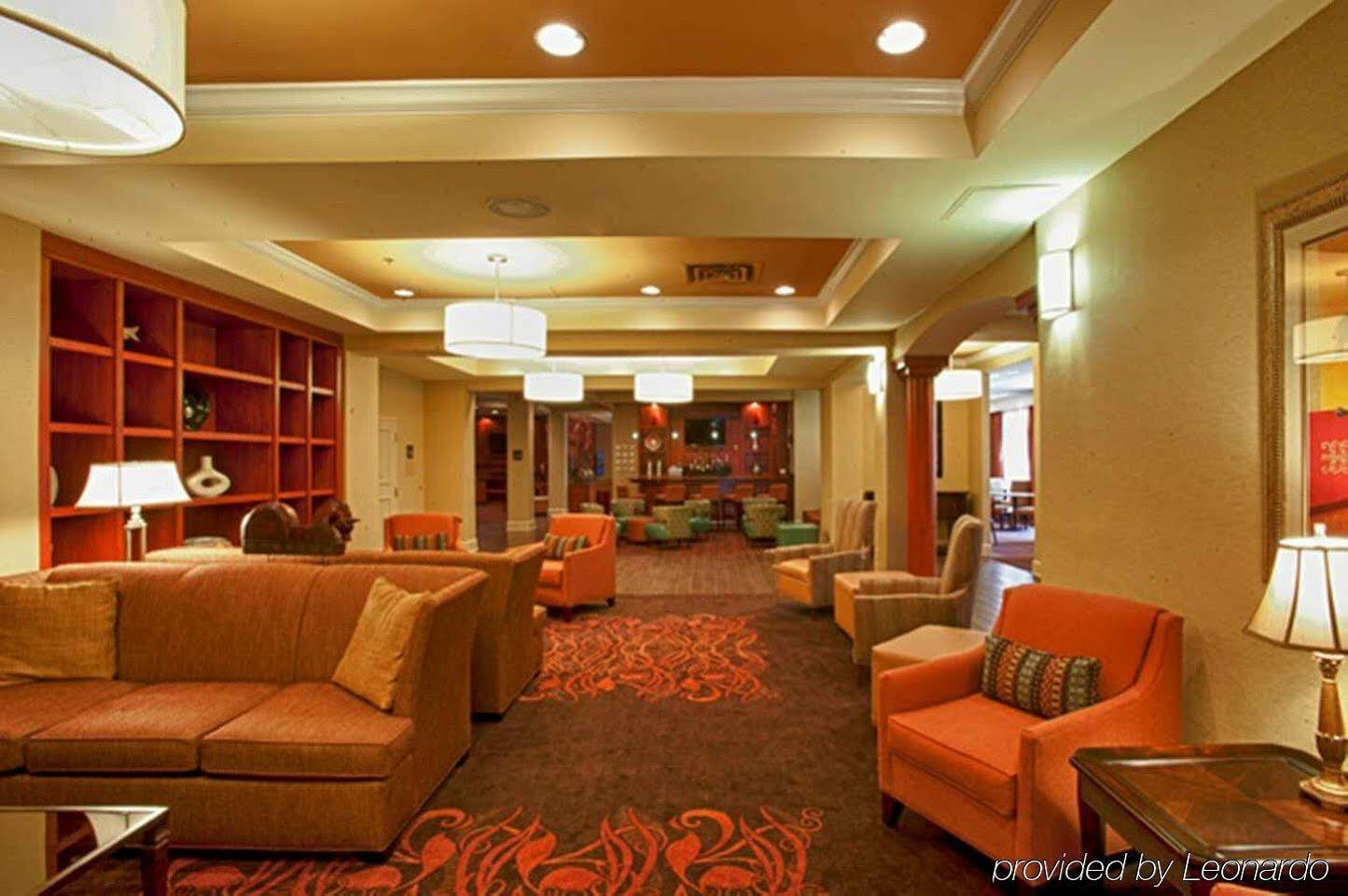 Hampton Inn Louisville Downtown Экстерьер фото